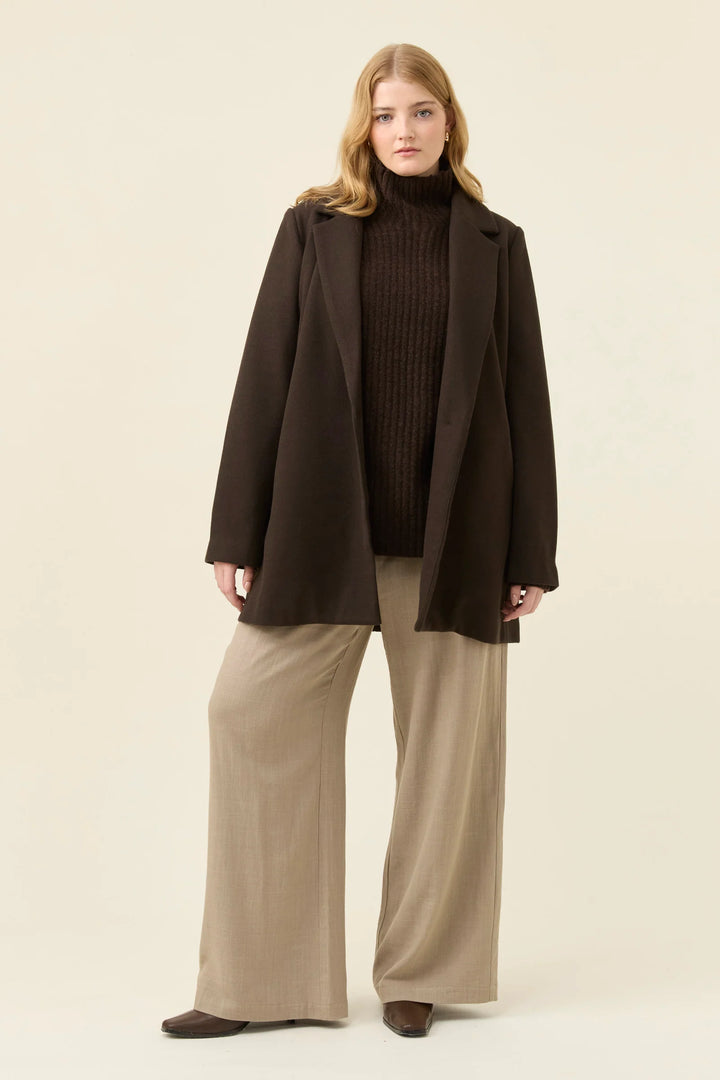 IsleOfMine Kali Coat - Chocolate