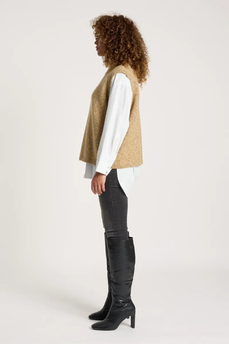 Eb + Ive Zarda Jumper - Mocha