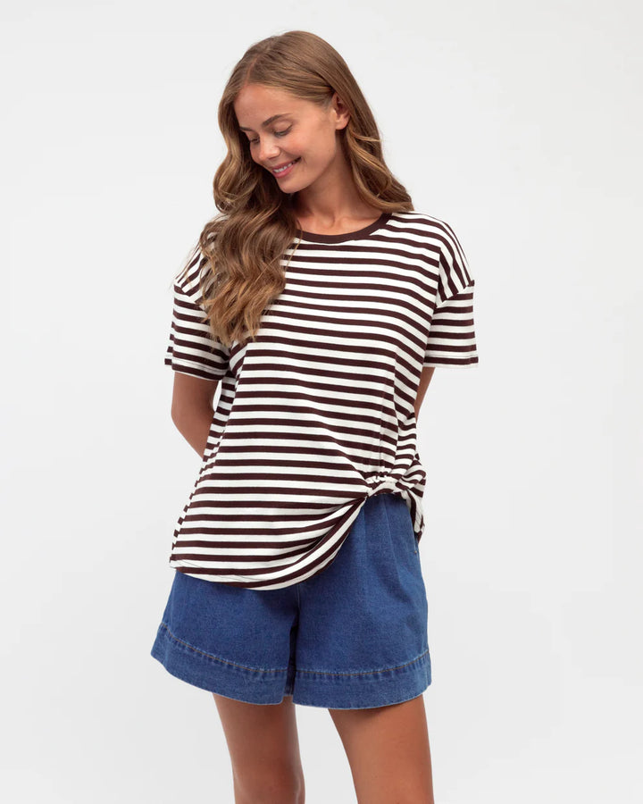 Label of Love Easy Tuck Tee - Choc/White