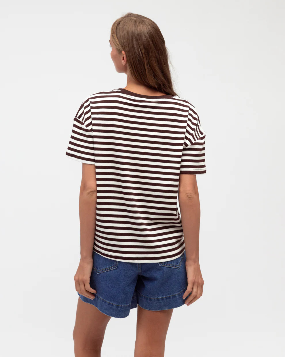 Label of Love Easy Tuck Tee - Choc/White