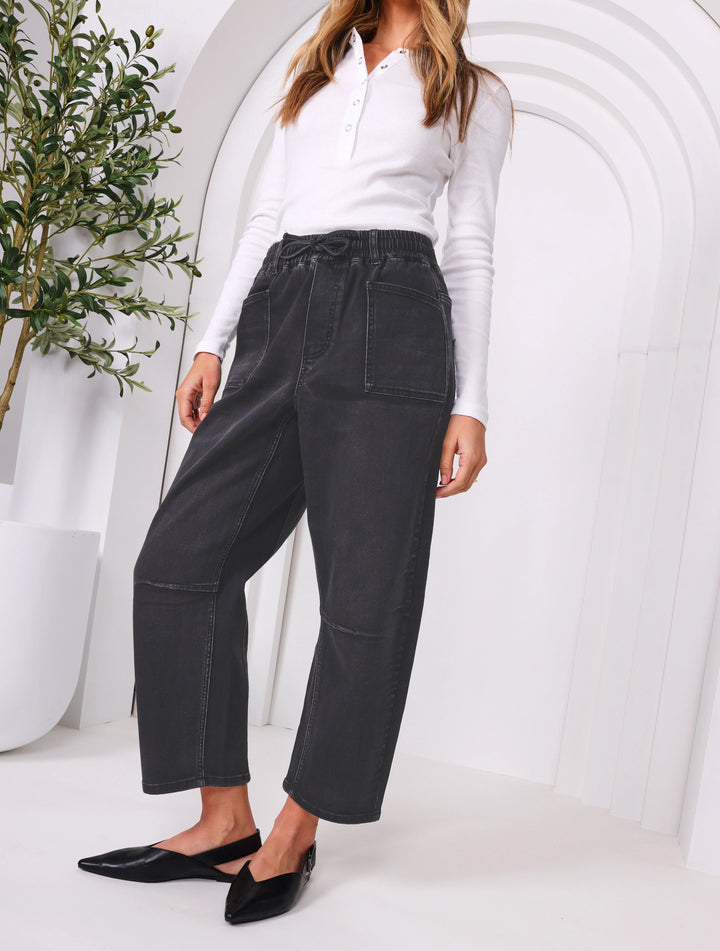 Monaco Leo Barrel Jeans - Black