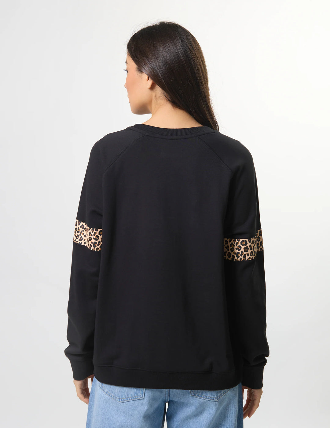 Stella &amp; Gemma Classic Sweatshirt Silver Cross Leopard - Black