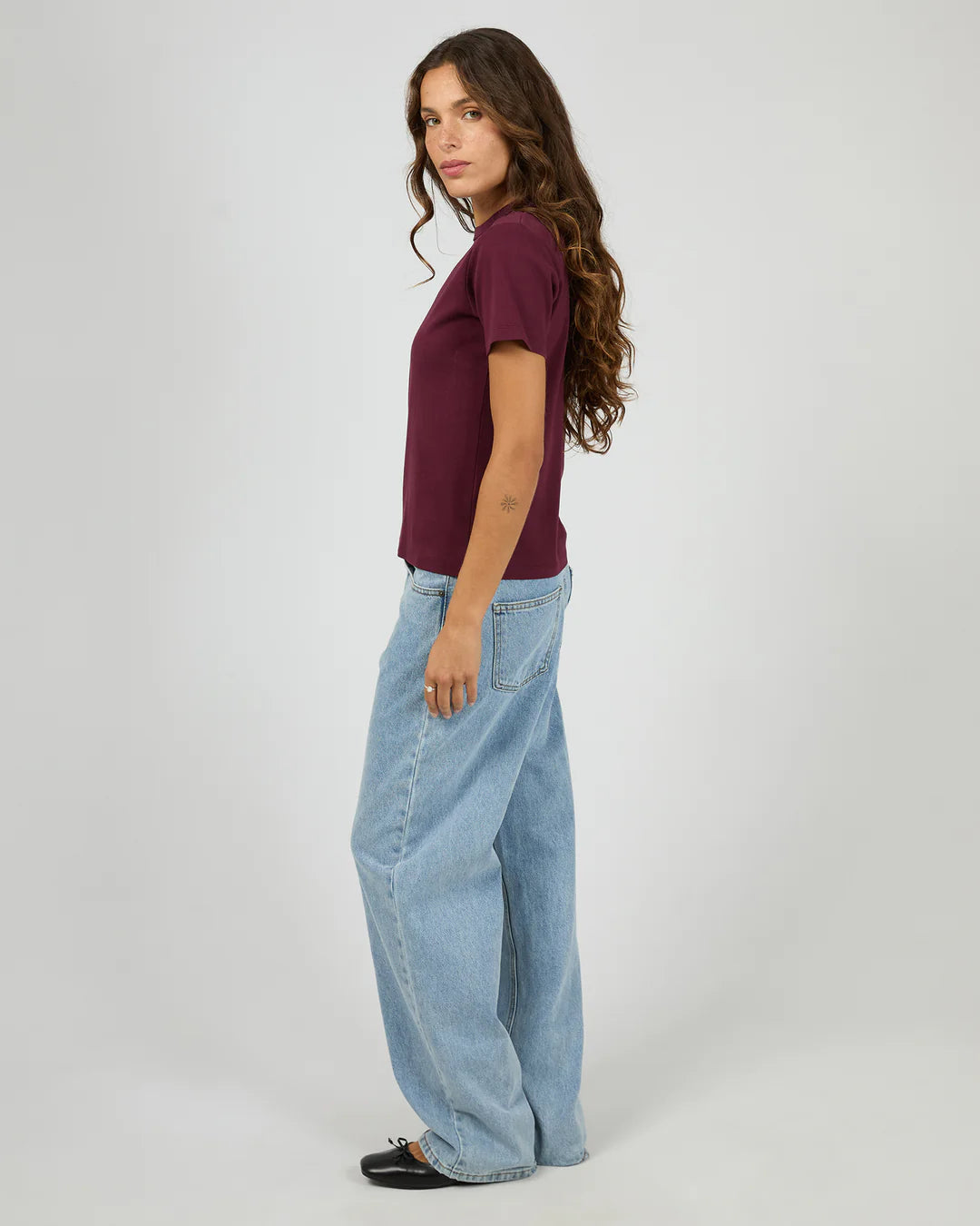 Silent Theory Regular Tee - Cherry
