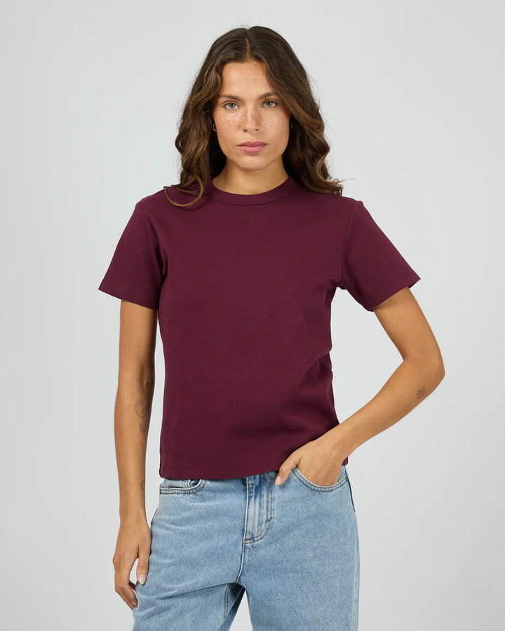 Silent Theory Regular Tee - Cherry